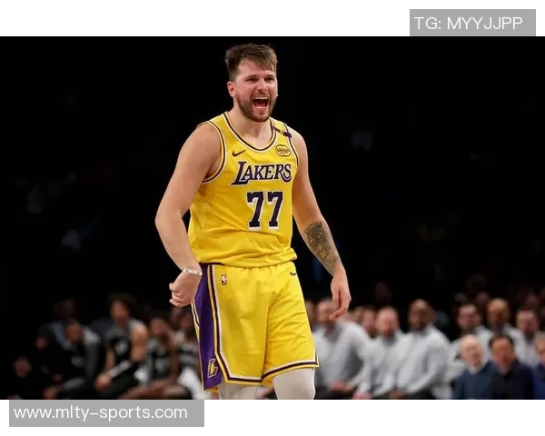 东契奇伤情更新除手指小腿外还需理疗腹股沟伤势 东契奇伤情更新除手指小腿外还需理疗腹股沟伤势