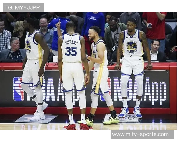 斯普利特谈对勇士的挑战强调快节奏与短轮换的重要性 斯普利特谈对勇士的挑战强调快节奏与短轮换的重要性