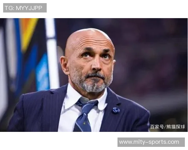 国米球探现场考察小罗比尼奥将与其经纪人进行深入洽谈 国米球探现场考察小罗比尼奥将与其经纪人进行深入洽谈