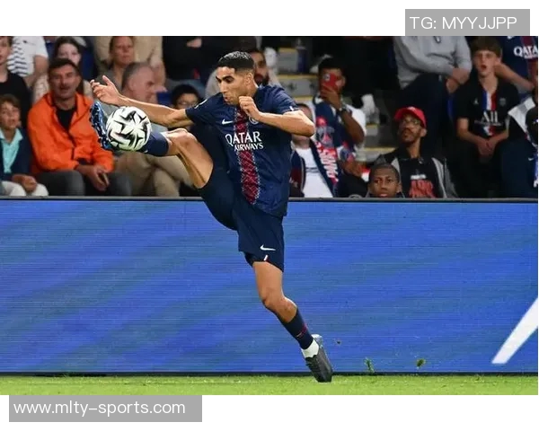 巴黎官方宣布阿什拉夫获准休假将于下周四重返球队训练 巴黎官方宣布阿什拉夫获准休假将于下周四重返球队训练