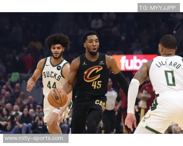 米切尔状态火热单场轰下35分18投13中正负值高达38 米切尔状态火热单场轰下35分18投13中正负值高达38