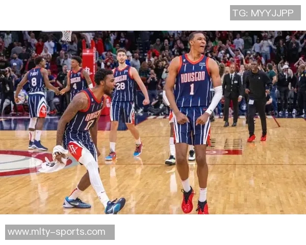 小贾巴里谈投篮进步与申京合作的显著成效 小贾巴里谈投篮进步与申京合作的显著成效